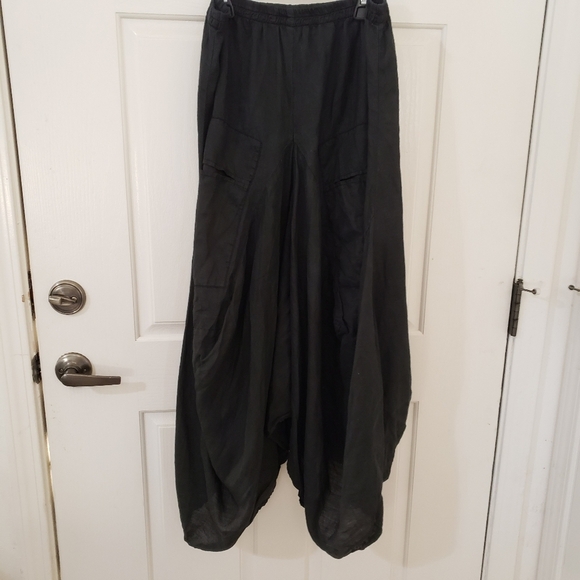 Women's skirt - Picture 1 of 13